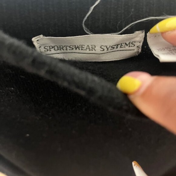 Structured Noir Knit Skirt - Picture 2 of 6